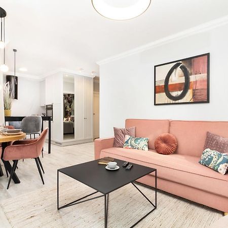 Ferienwohnung Harmonia Oliwska Premium By Renters Prestige Danzig Exterior foto